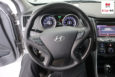 2013 - hyundai sonata
