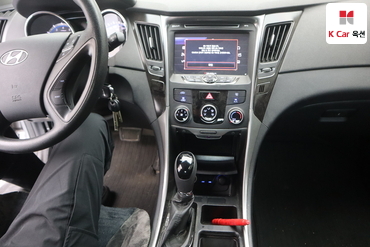 2013 - hyundai sonata