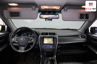 2017 - toyota camry