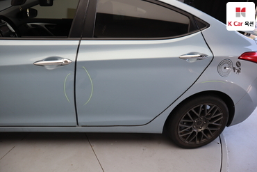 2011 - hyundai avante