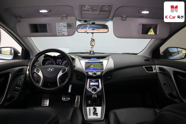 2011 - hyundai avante