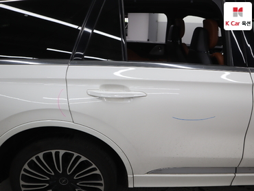 Lincoln Aviator 2022 — صورة 44