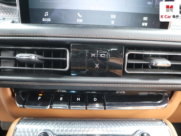Lincoln Aviator 2022 — صورة 19