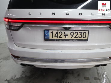 Lincoln Aviator 2022 — صورة 43
