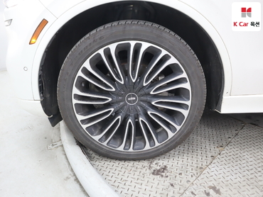 Lincoln Aviator 2022 — صورة 46