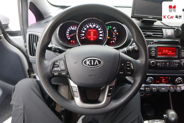 2012 - kia pride