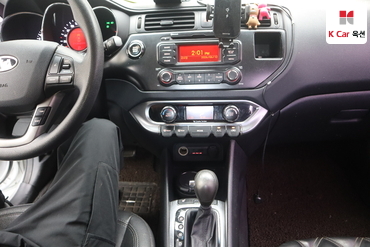 2012 - kia pride