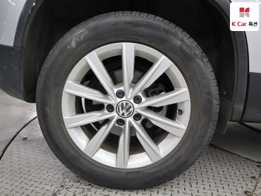2014 - volkswagen tiguan