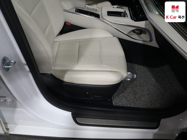 2022 - hyundai grandeur