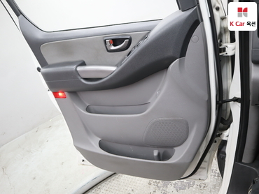 2021 - hyundai grand starex