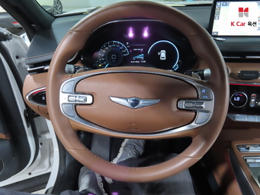 2023 - genesis gv70