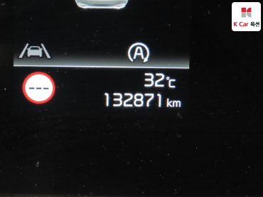 2023 - kia sportage