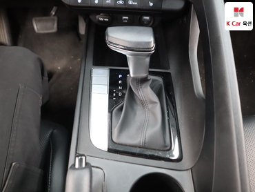 2021 - hyundai avante
