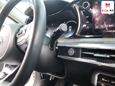 2021 - kia k5