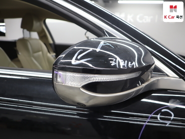 2022 - kia k9