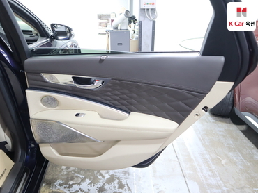2023 - kia k9