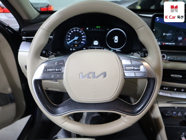 2023 - kia k9