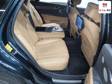 2024 - genesis g80
