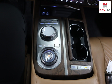2024 - genesis g80