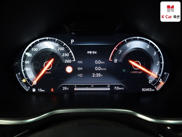 2022 - genesis g80