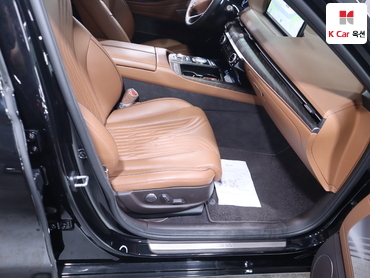 2022 - genesis g80