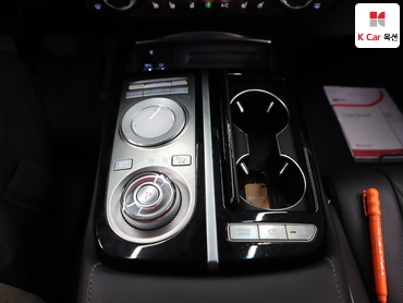 2021 - genesis g80