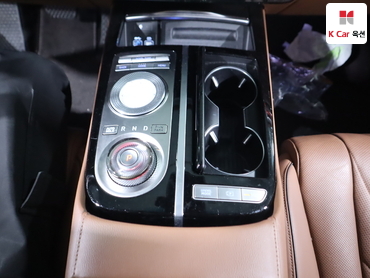 2022 - genesis g80