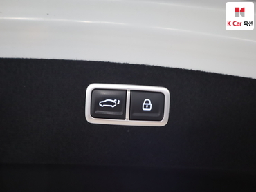 2022 - genesis g80
