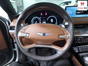 2022 - genesis g80