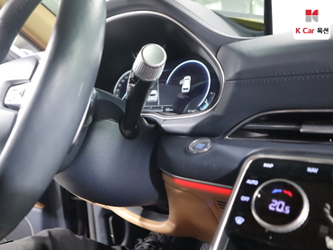 2022 - genesis gv80