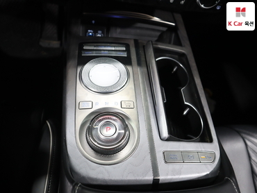2021 - genesis g80