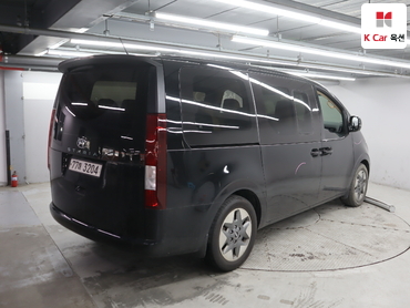 2024 - hyundai staria