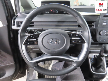 2024 - hyundai staria