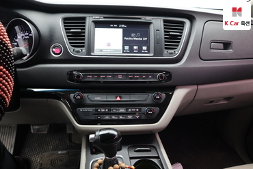 2015 - kia carnival