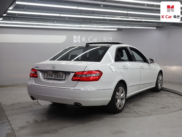 2013 - mercedes-benz e300