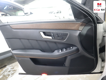 2013 - mercedes-benz e300