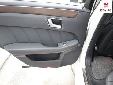 2013 - mercedes-benz e300