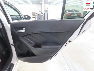 2013 - kia k3