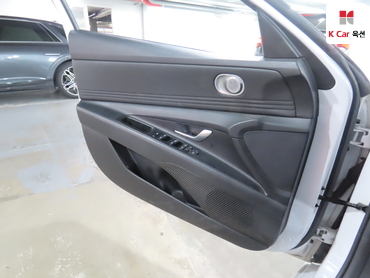 2021 - hyundai avante