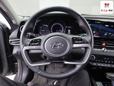 2021 - hyundai avante