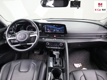 2021 - hyundai avante