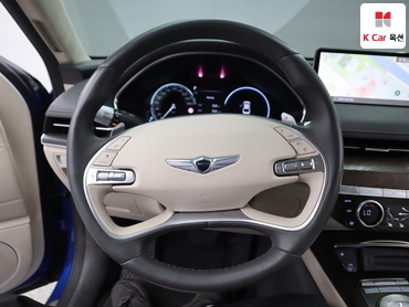 2022 - genesis g80