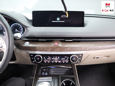 2022 - genesis g80