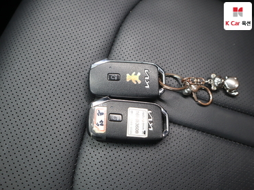 2022 - kia k5