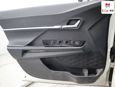 Kg Mobility (Ssangyong) Torres 2023 — صورة 14