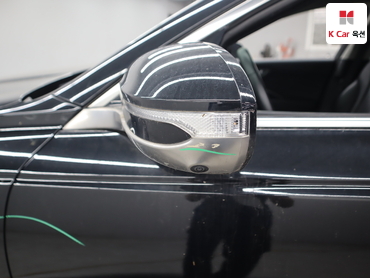 2022 - kia k9