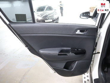 2016 - kia sportage