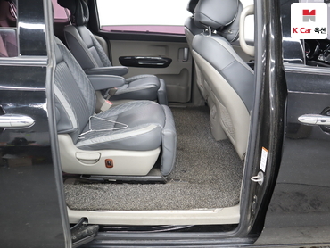 2018 - kia carnival