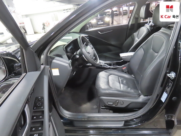 2022 - kia niro