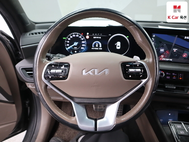 2023 - kia k8